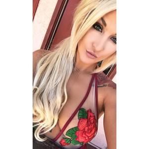 Meet your Posher, Whittney